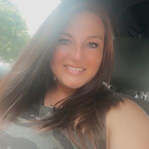 Meet your Posher, Lacey